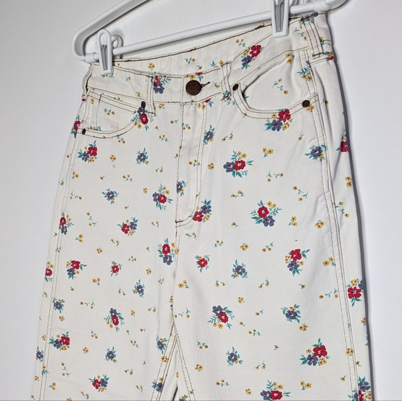 Billabong X Wrangler White Red Yellow Floral Denim Jean 25 - Picture 3 of 12